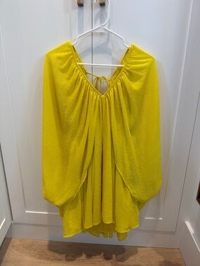 Tularosa Bright Yellow Pleated V-Neck Tie-Back Top